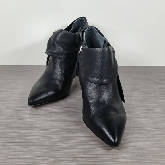 Page Catrine Bow Pointed Toe Booties, Black Leather, Womens Size 8 M - Picture 4 of 13